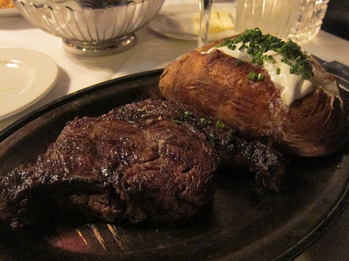 Long Beach: 555 East Steakhouse | The Minty