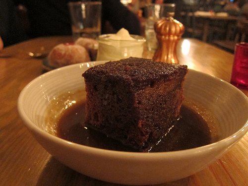 sticky toffee pudding