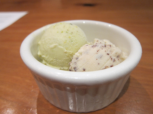 pistachio and banana chocolate chip