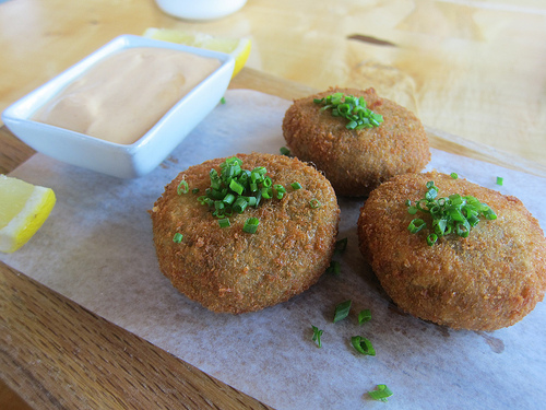 crab cakes