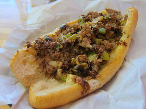 cheesesteak with mushroom and onion