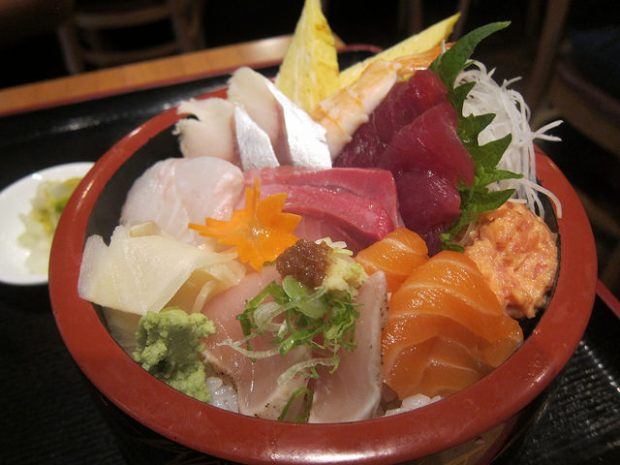 chirashi bowl