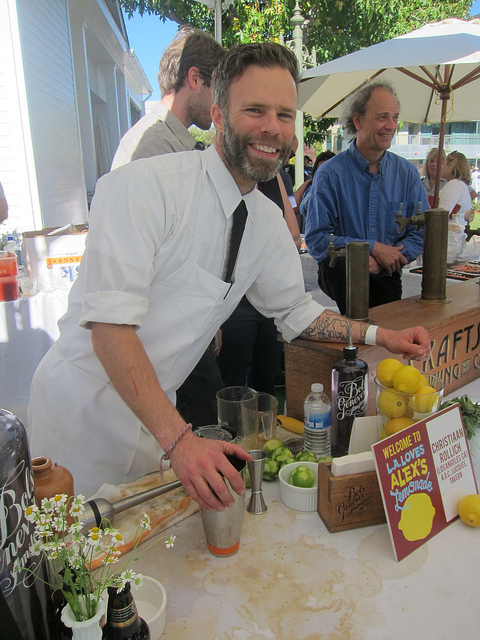 10023594816_73469902ca_z