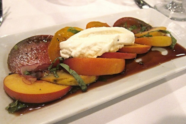 peach and burrata salad