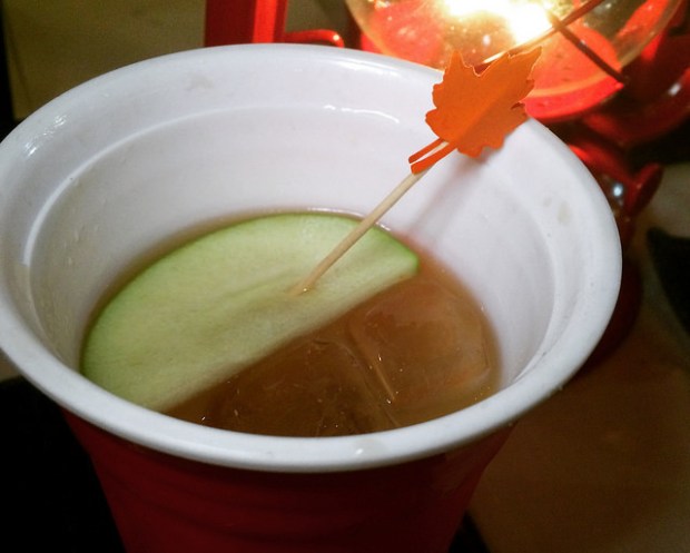 23932723565_e0f9398e88_z